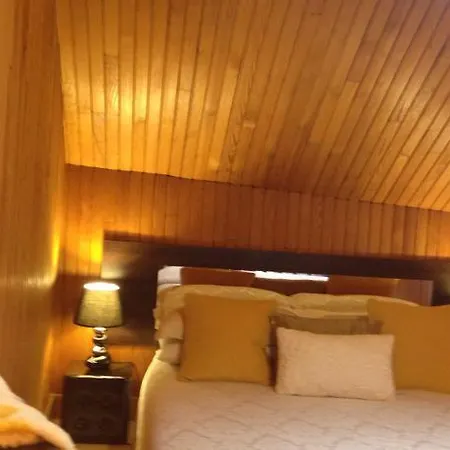 Vincennes-cosy Duplex アパート *
